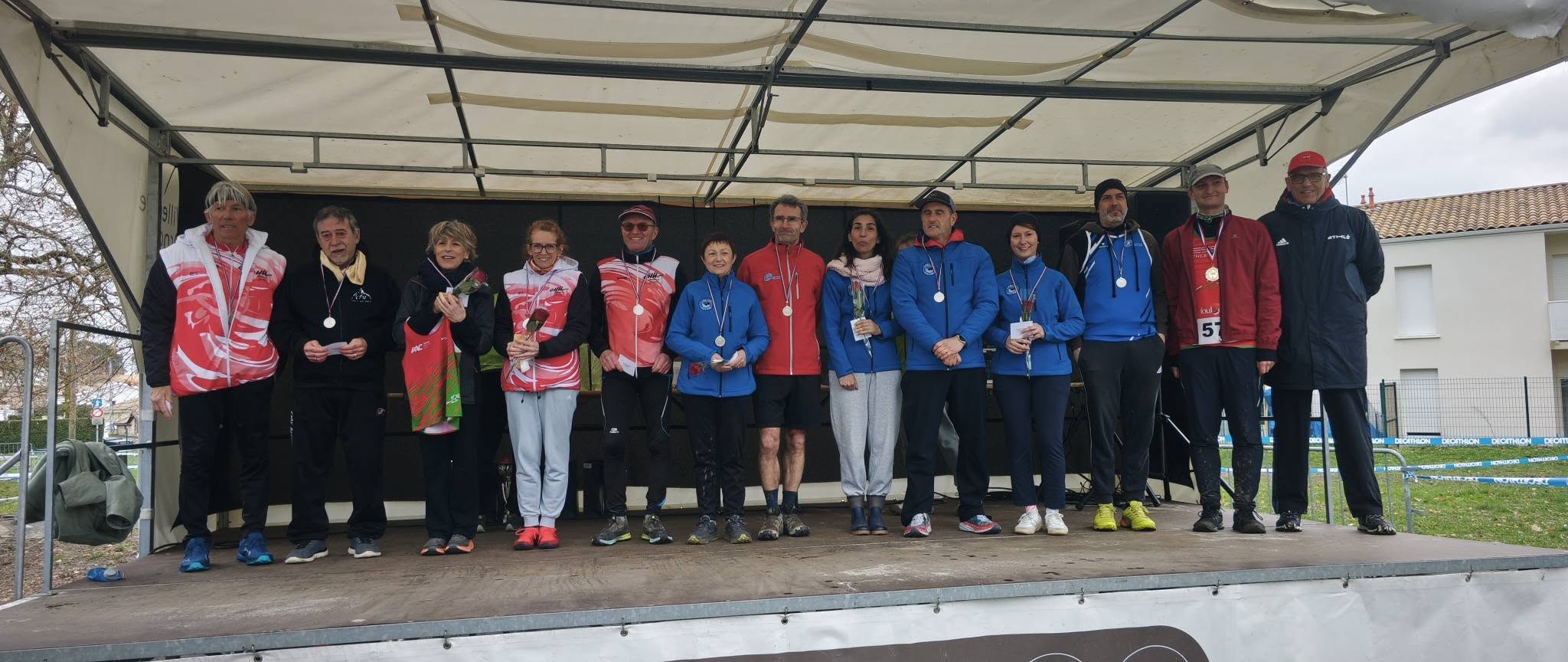 De retour à la compétition pour la marche nordique